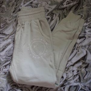 GYMSHARK LEGACY FITNESS JOGGERS White RESERVED